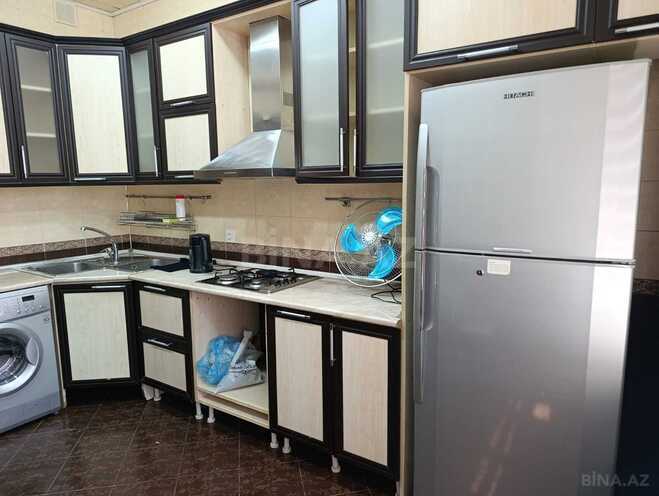 Сдаётся 3-комн. новостройка 115 м², м. Ази Асланов, photo 12 from 17