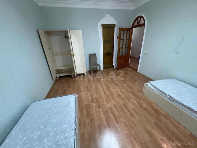 İcarəyə verilir 3 otaqlı köhnə tikili 75 m², 28 May m., photo 6 from 13