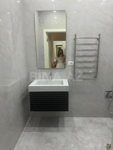 Сдаётся 2-комн. новостройка 71 м², м. Низами, photo 13 from 15