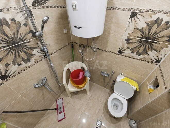 Продаётся 2-комн. вторичка 35 м², м. Низами, photo 8 from 10