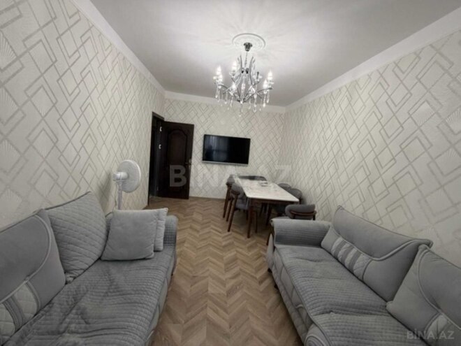Satılır 4 otaqlı köhnə tikili 110 m², Neftçilər m., photo 3 from 13