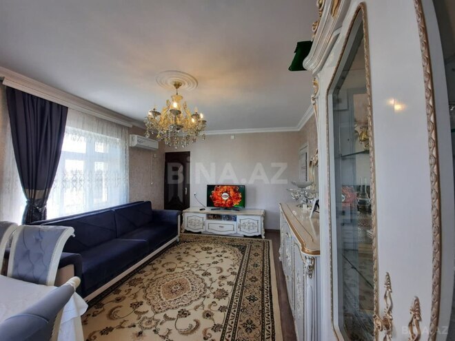 Продаётся 3-комн. вторичка 54 м², photo 1 from 18