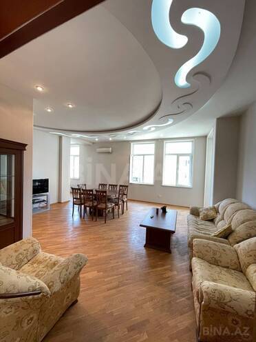 İcarəyə verilir 2 otaqlı yeni tikili 90 m², 28 May m., photo 4 from 12
