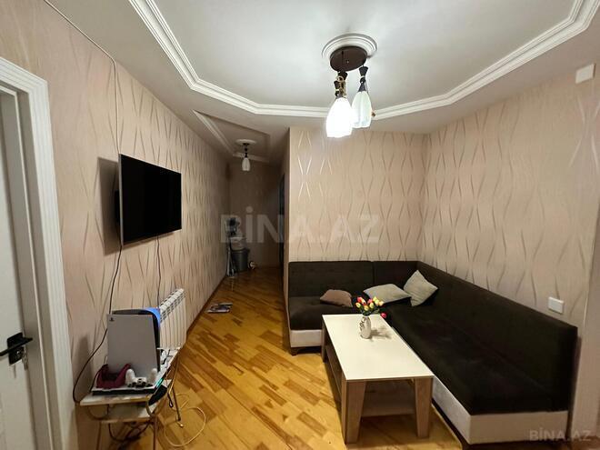 Продаётся 4-комн. вторичка 120 м², м. Ази Асланов, photo 1 from 18