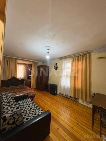 Продаётся 1-комн. вторичка 40 м², м. Нариман Нариманов, photo 1 from 10