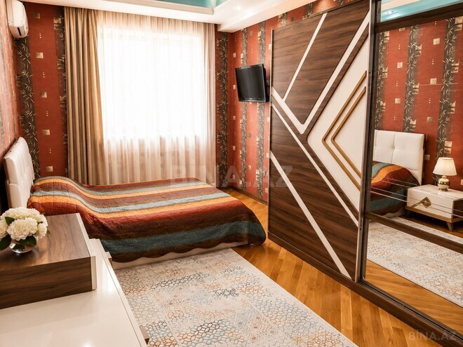 İcarəyə verilir 3 otaqlı yeni tikili 140 m², 8 Noyabr m., photo 8 from 12