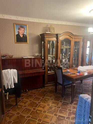 Продаётся 2-комн. вторичка 60 м², м. Кара Караев, photo 3 from 9
