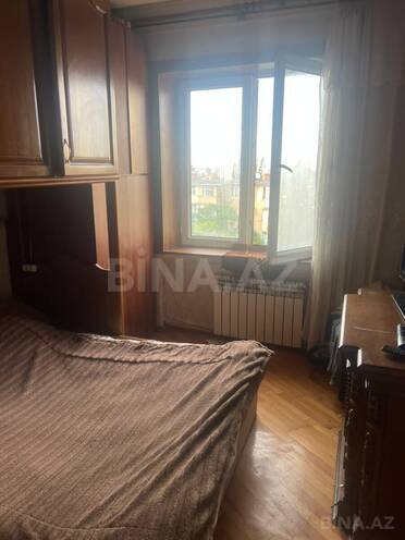 Продаётся 2-комн. вторичка 60 м², м. Кара Караев, photo 4 from 9