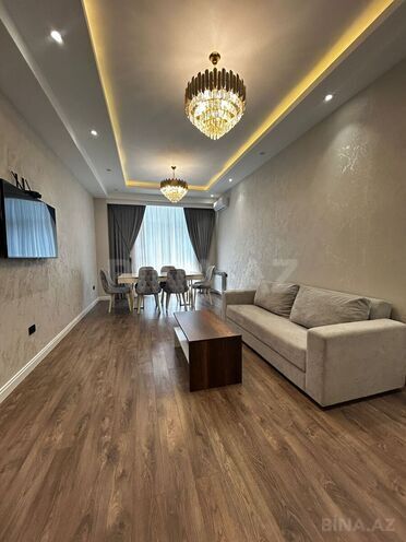 Сдаётся 3-комн. новостройка 125 м², м. Низами, photo 4 from 10
