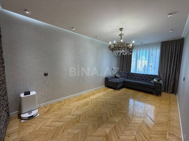 Satılır 3 otaqlı köhnə tikili 80 m², İnşaatçılar m., photo 3 from 18