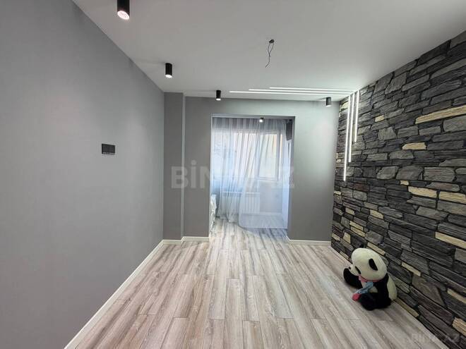 Satılır 3 otaqlı köhnə tikili 80 m², İnşaatçılar m., photo 7 from 18