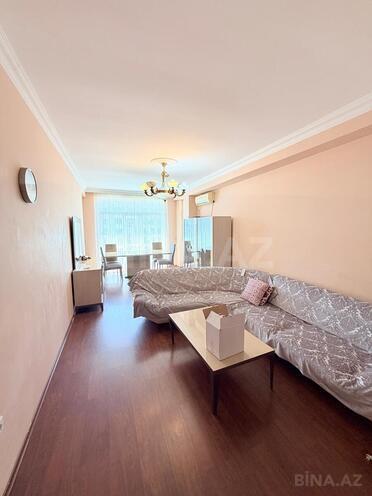 Сдаётся 2-комн. новостройка 95 м², м. Иншаатчылар, photo 1 from 13