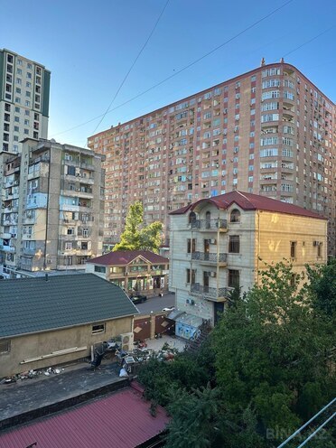 Satılır 3 otaqlı köhnə tikili 83 m², 20 Yanvar m., photo 28 from 31