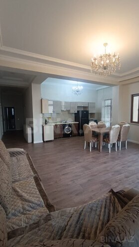 Сдаётся 3-комн. новостройка 115 м², photo 1 from 27