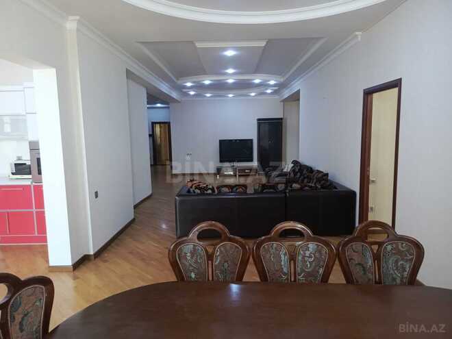 Продаётся 5-комн. новостройка 210 м², м. Элмляр Академиясы, photo 4 from 18