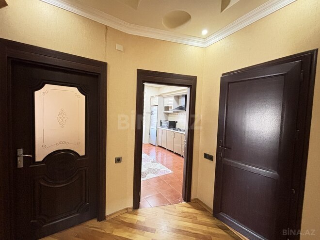 Сдаётся 3-комн. новостройка 130 м², м. Низами, photo 16 from 22