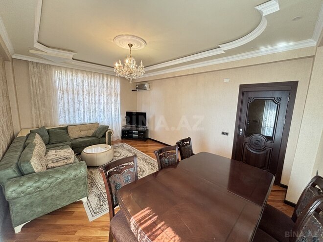 Сдаётся 3-комн. новостройка 130 м², м. Низами, photo 3 from 22