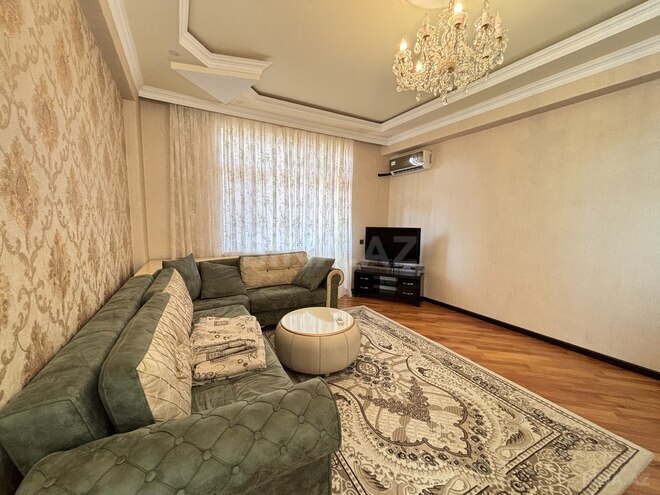 Сдаётся 3-комн. новостройка 130 м², м. Низами, photo 1 from 22