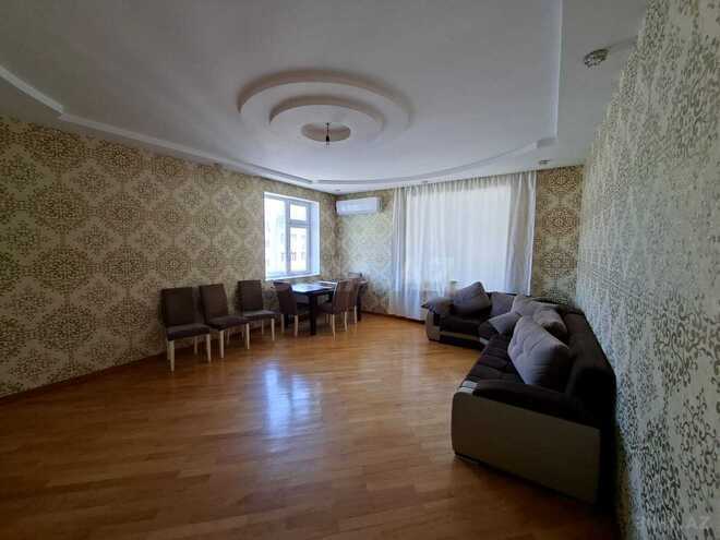 Сдаётся 3-комн. новостройка 100 м², м. Иншаатчылар, photo 1 from 14