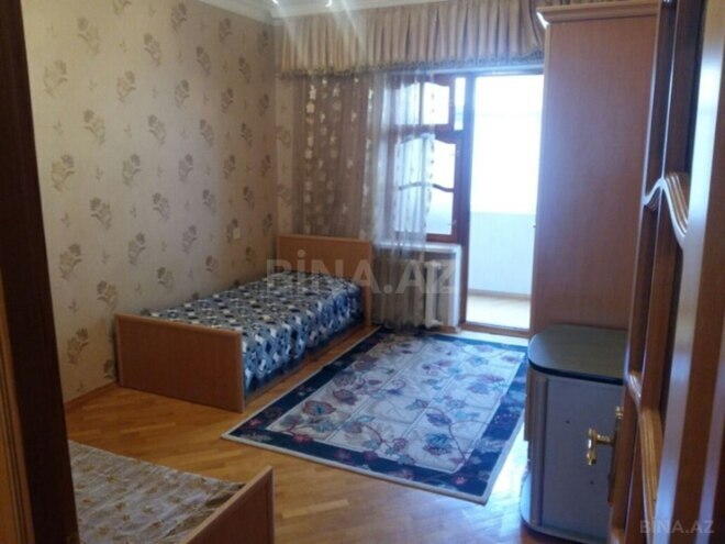 Сдаётся 3-комн. вторичка 90 м², пос. 8-й мкр, photo 5 from 18
