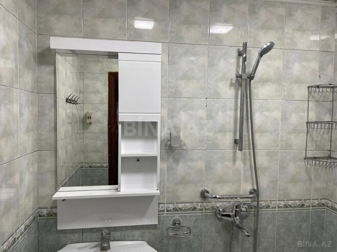 Сдаётся 2-комн. вторичка 70 м², м. Иншаатчылар, photo 13 from 16