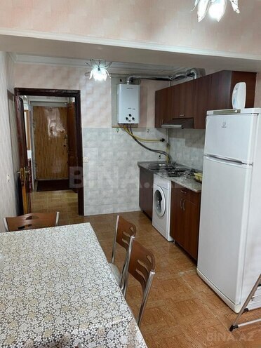 Сдаётся 2-комн. вторичка 70 м², м. Иншаатчылар, photo 6 from 16