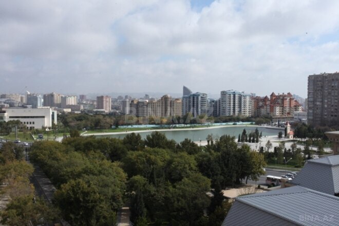 Сдаётся 3-комн. новостройка 115 м², Насиминский  р., photo 1 from 18