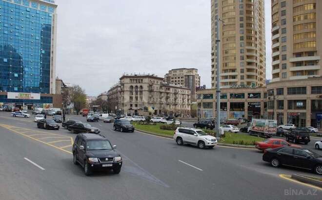 Satılır 2 otaqlı köhnə tikili 45 m², Nizami m., photo 11 from 12