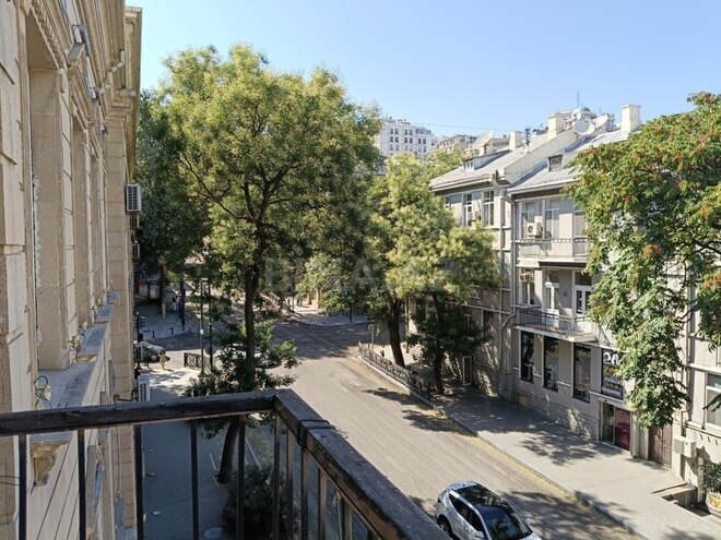 Продаётся  объект 350 м², м. Ичеришехер, photo 8 from 26