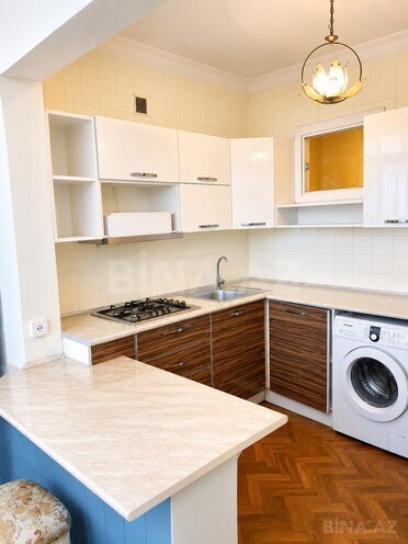Satılır 3 otaqlı köhnə tikili 85 m², Nəsimi m., photo 6 from 9