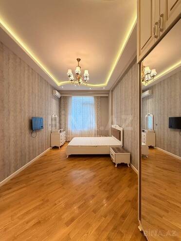 Сдаётся 2-комн. новостройка 80 м², Насиминский  р., photo 1 from 18