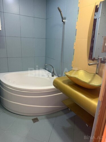 Продаётся 4-комн. вторичка 115 м², м. Нариман Нариманов, photo 15 from 16