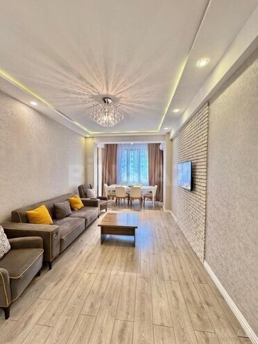 Satılır 3 otaqlı yeni tikili 130 m², Gənclik m., photo 1 from 27