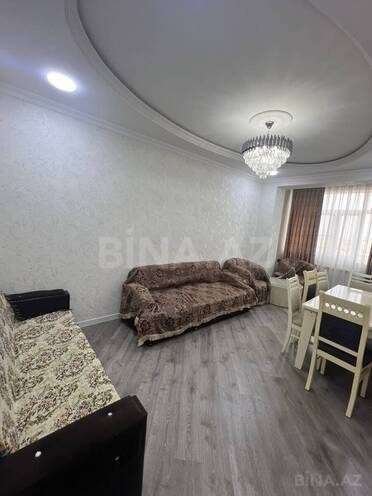 Сдаётся 2-комн. новостройка 70 м², м. Нефтчиляр, photo 1 from 13