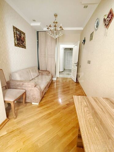 Сдаётся 3-комн. вторичка 92 м², м. 28 мая, photo 8 from 19