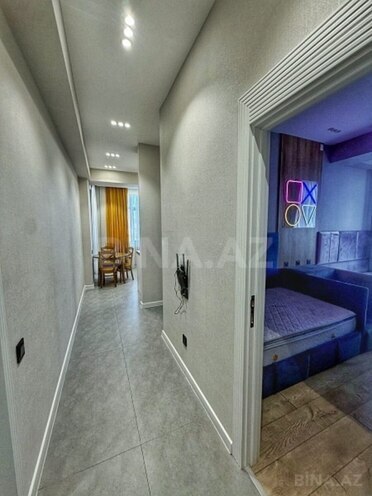 Продаётся 3-комн. новостройка 95 м², м. Кара Караев, photo 9 from 14