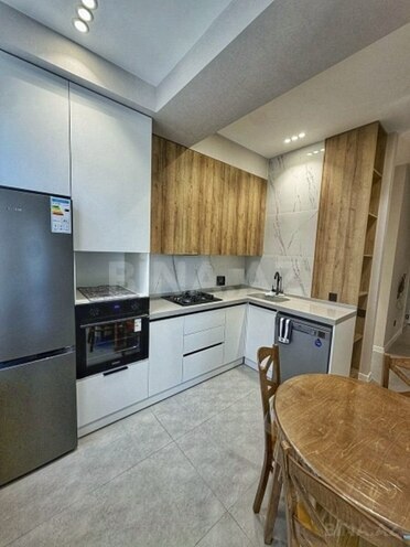 Продаётся 3-комн. новостройка 95 м², м. Кара Караев, photo 5 from 14