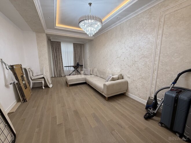 Сдаётся 3-комн. новостройка 170 м², Насиминский  р., photo 20 from 32