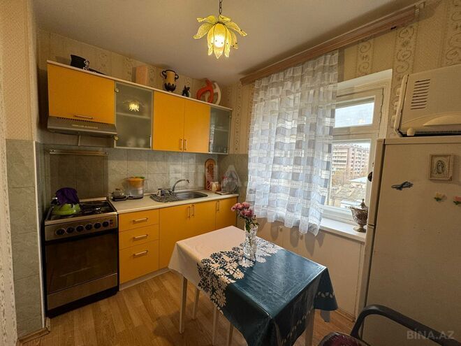 İcarəyə verilir 2 otaqlı köhnə tikili 70 m², Elmlər Akademiyası m., photo 4 from 10