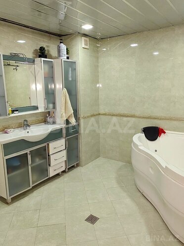 Сдаётся 2-комн. новостройка 120 м², м. 8 ноября, photo 9 from 10