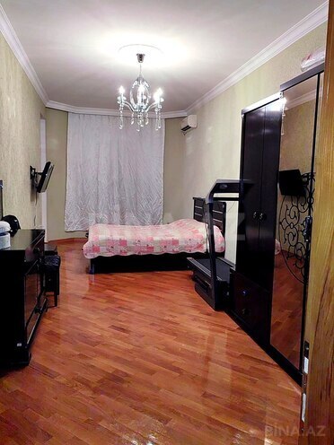 Сдаётся 2-комн. новостройка 120 м², м. 8 ноября, photo 4 from 10
