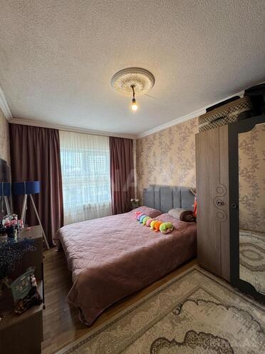 Продаётся 2-комн. вторичка 55 м², м. Иншаатчылар, photo 10 from 14