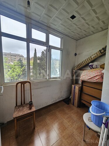 Продаётся 3-комн. вторичка 70 м², м. Элмляр Академиясы, photo 15 from 18