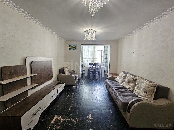 Продаётся 3-комн. вторичка 70 м², м. Элмляр Академиясы, photo 3 from 18