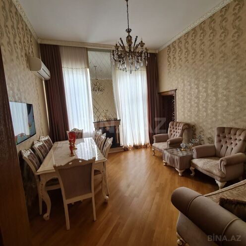 Satılır 3 otaqlı köhnə tikili 90 m², 28 May m., photo 1 from 20