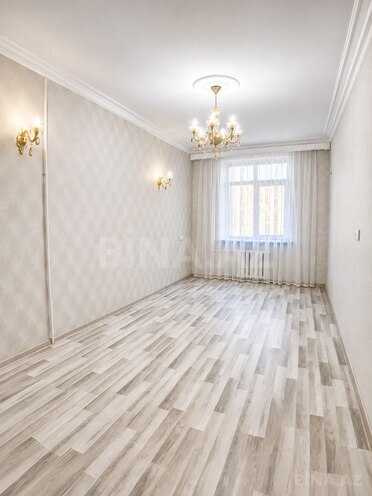 Продаётся 2-комн. вторичка 65 м², м. Насими, photo 1 from 10