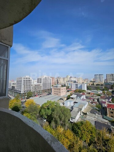Satılır 3 otaqlı yeni tikili 140 m², 8 Noyabr m., photo 14 from 15