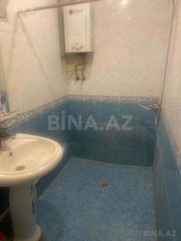 Продаётся 2-комн. вторичка 70 м², м. Ази Асланов, photo 9 from 13