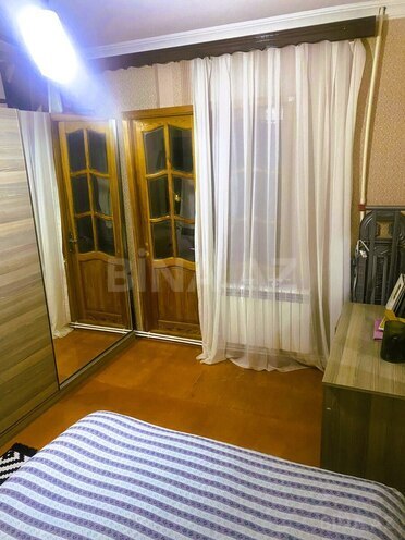 Продаётся 2-комн. вторичка 70 м², м. Ази Асланов, photo 4 from 13