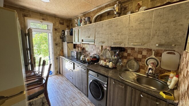 Satılır 4 otaqlı köhnə tikili 110 m², Xalqlar Dostluğu m., photo 23 from 28